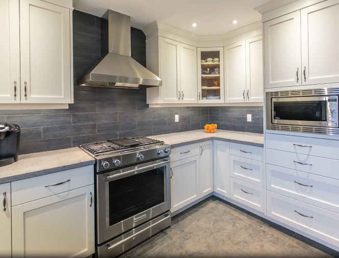 New Kitchen Renovation by Ashwoods Contracting - Smithville, ON